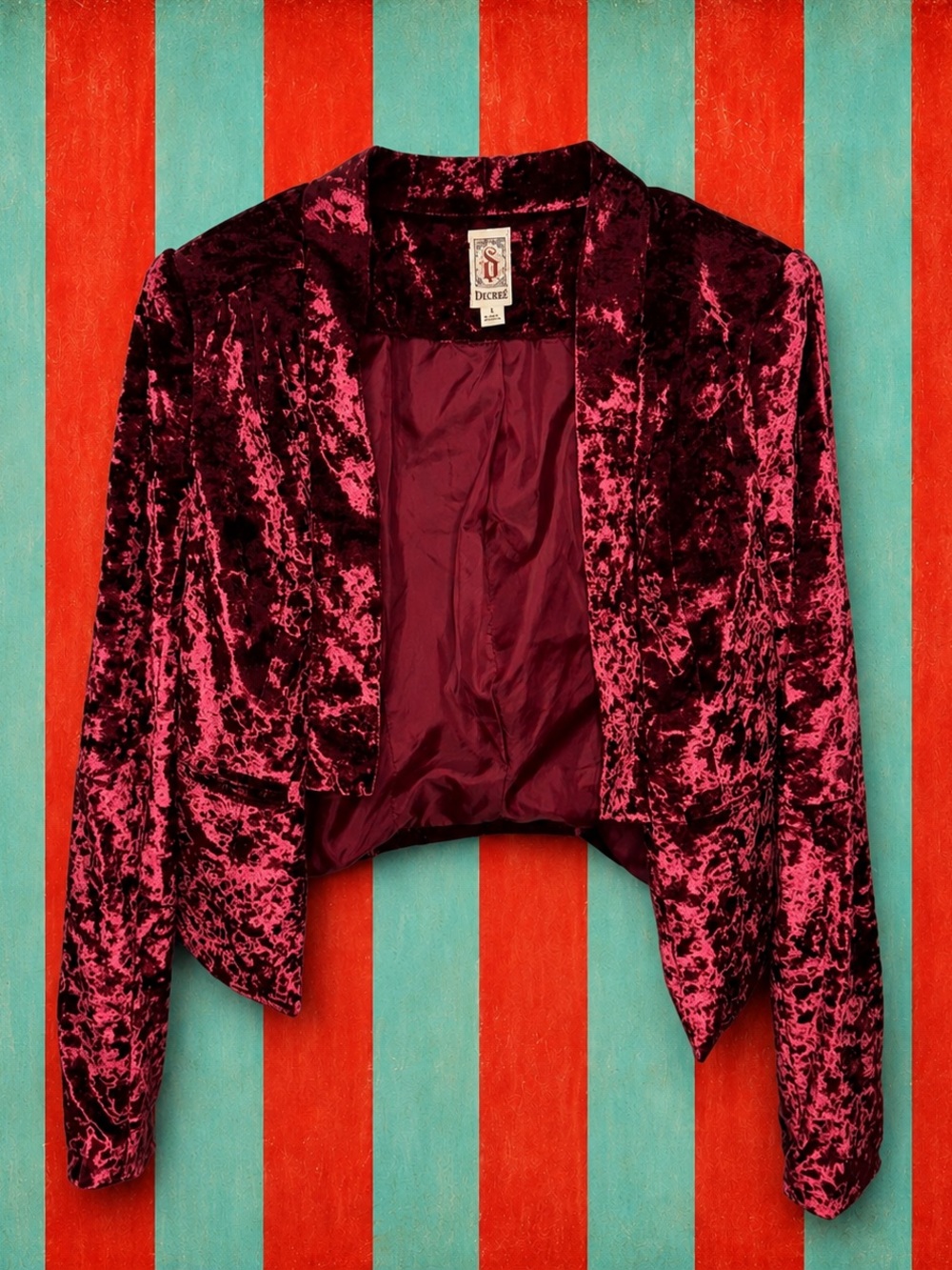 Decree Pink Velvet Cropped Blazer